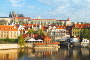 プラハ 観光情報 – 行き方、見どころ、観光スポット、歴史