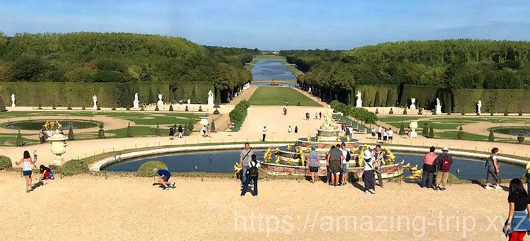 ヴェルサイユ宮殿の公園