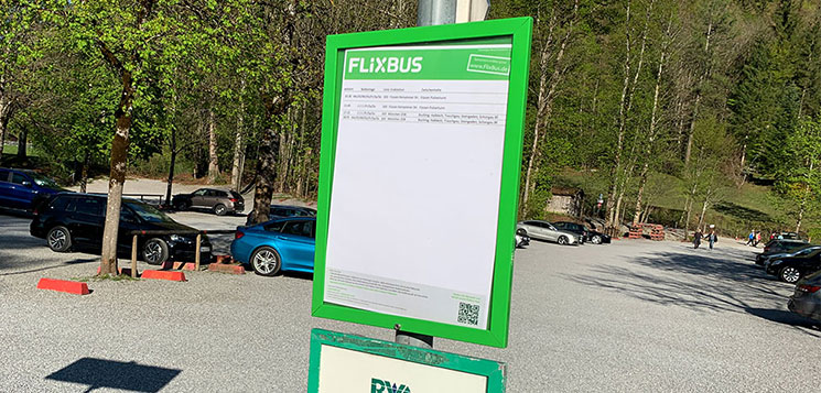 FlixBus バス乗り場の標識