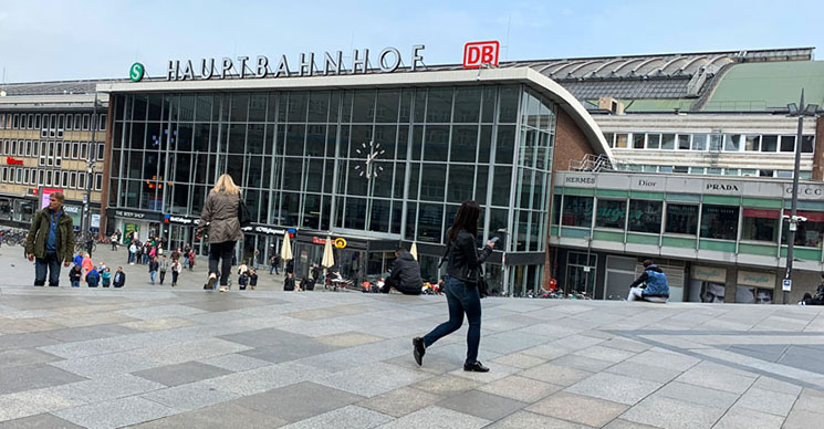 DB ケルン中央駅の外観