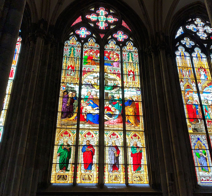 ドイツ ケルン大聖堂 見どころと行き方を徹底解説 Amazing Trip
