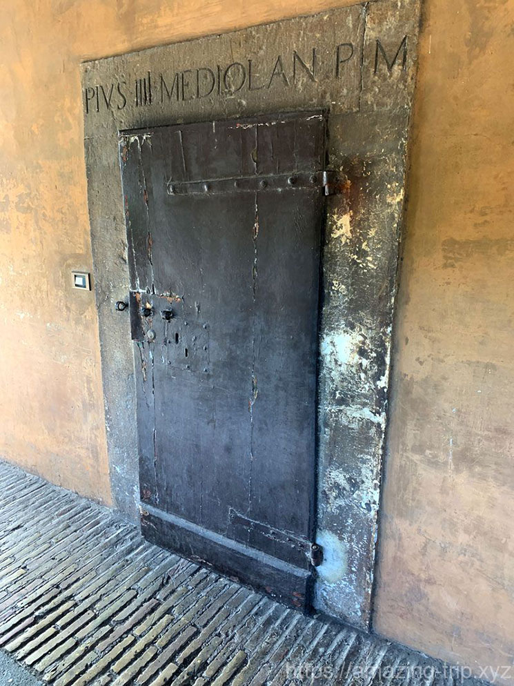 サンタンジェロ城 通路の扉