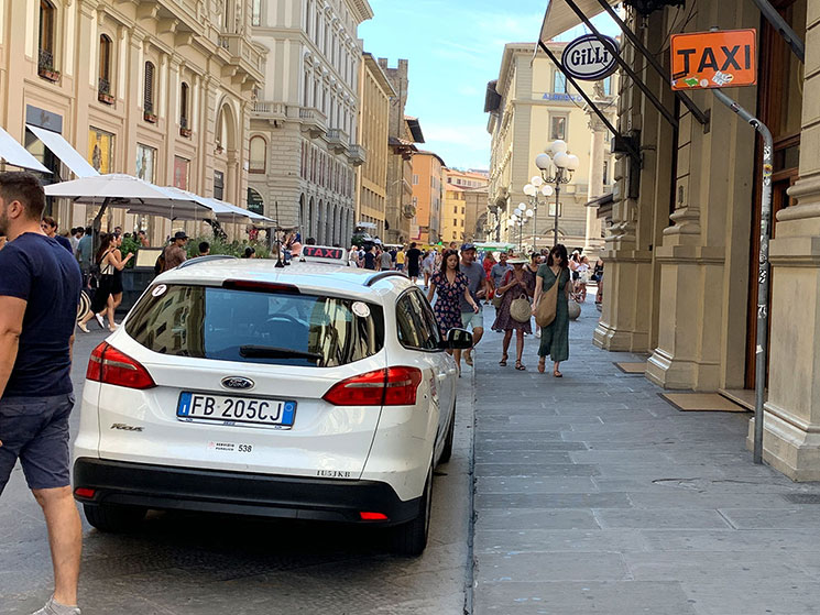 フィレンツェのタクシー