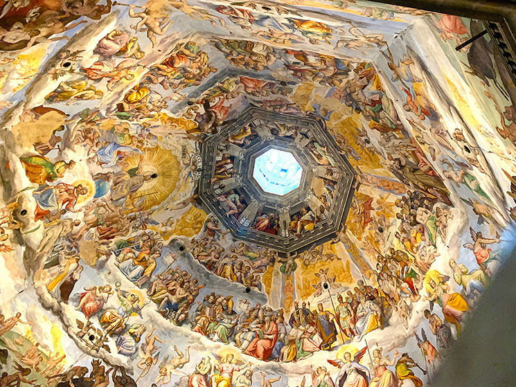 クーポラの天井画「最後の審判」