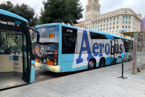 バルセロナ空港～市内を結ぶ「Aerobus」- 料金、チケットの買い方、乗り方など