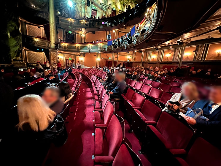 オペラ座の怪人の劇場「His Majesty's Theatre」の座席エリア