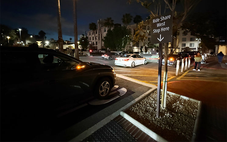 ユニオンステーション西口のUber配車ポイント