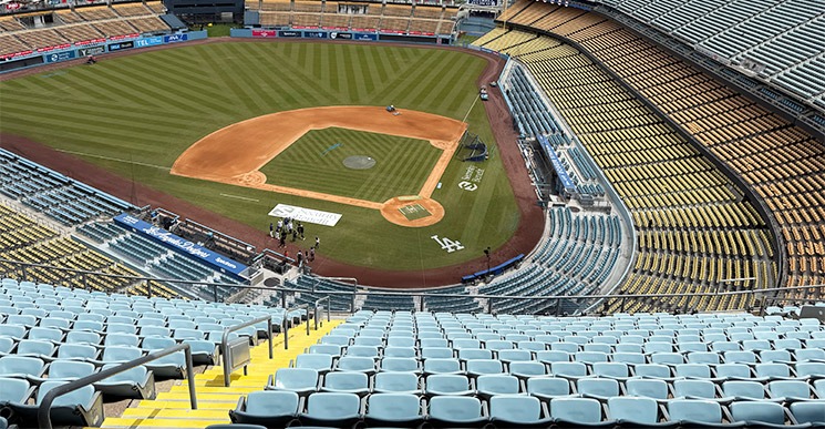 ドジャースタジアム - 「4階(TOP DECK)」の座席