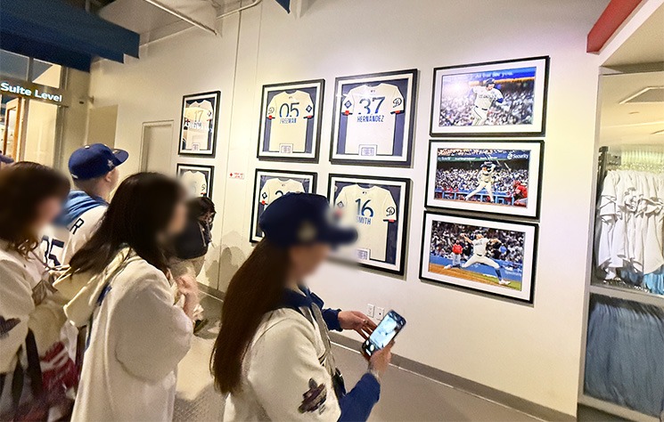 ドジャースタジアム内の展示ギャリー