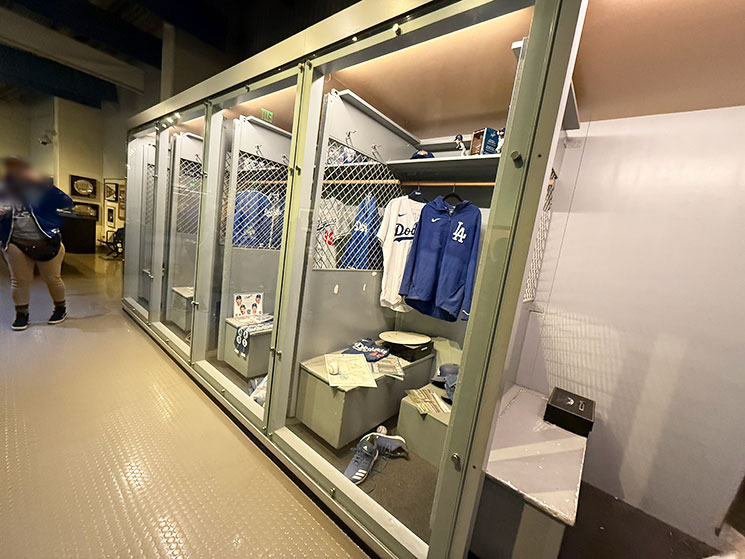 展示ギャラリー 選手ロッカーの展示エリア