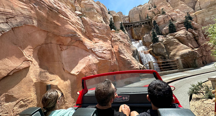 ラディエイター・スプリングス・レイサーズ