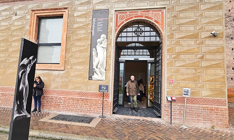 ロンダニーニのピエタ美術館の入口