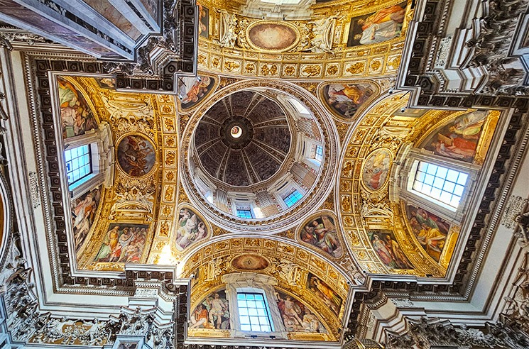 サンタ・マリーア・マッジョーレ教会 バロック様式の天井装飾