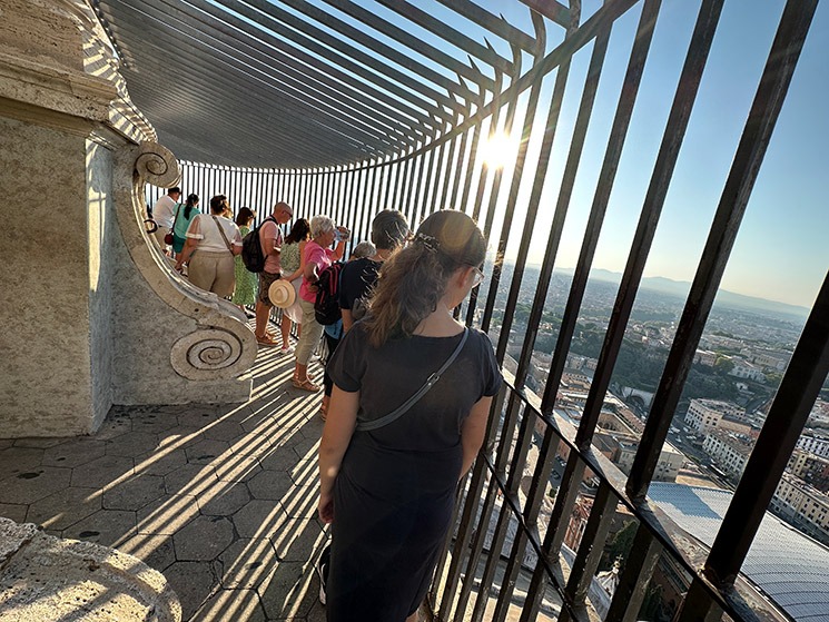 クーポラ展望フロアの回廊