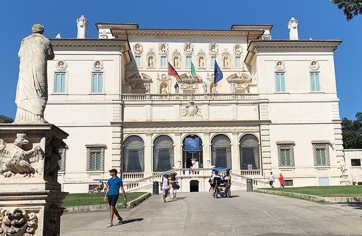 ボルゲーゼ美術館の外観