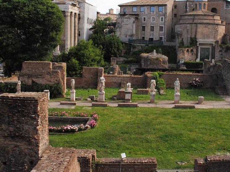 ウェスタの処女たちの家