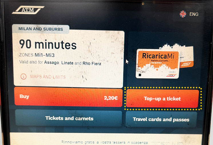 ミラノ公共交通の自動券売機 トップアップの最初の画面