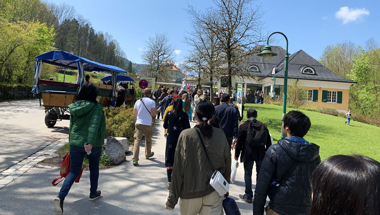 ホーエンシュバンガウ村