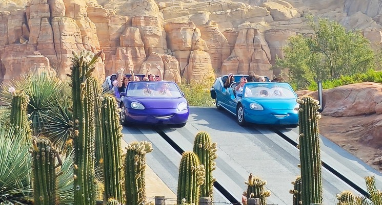 ラディエイター・スプリングス・レイサーズの名物レース場面