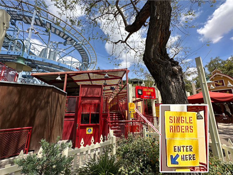 グーフィーのスカイ・スクールの「Single Rider」レーン