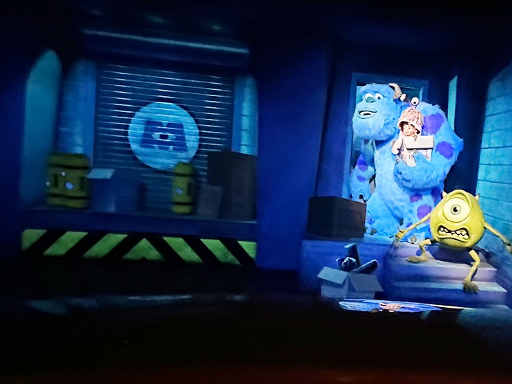 モンスターズ・インク マイクとサリーのレスキュー!アトラクション内に登場するサリーとマイク