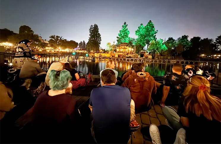 ファンタズミック！ダイニングパッケージ リバーベル・テラスの鑑賞エリア