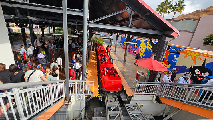 インクレディブルコースター 搭乗前の様子