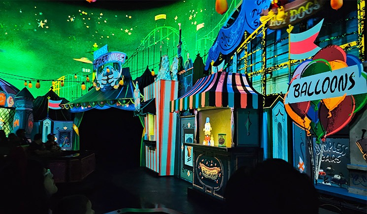 ミッキー＆ミニーのランナウェイ・レイルウェイのライドシーン