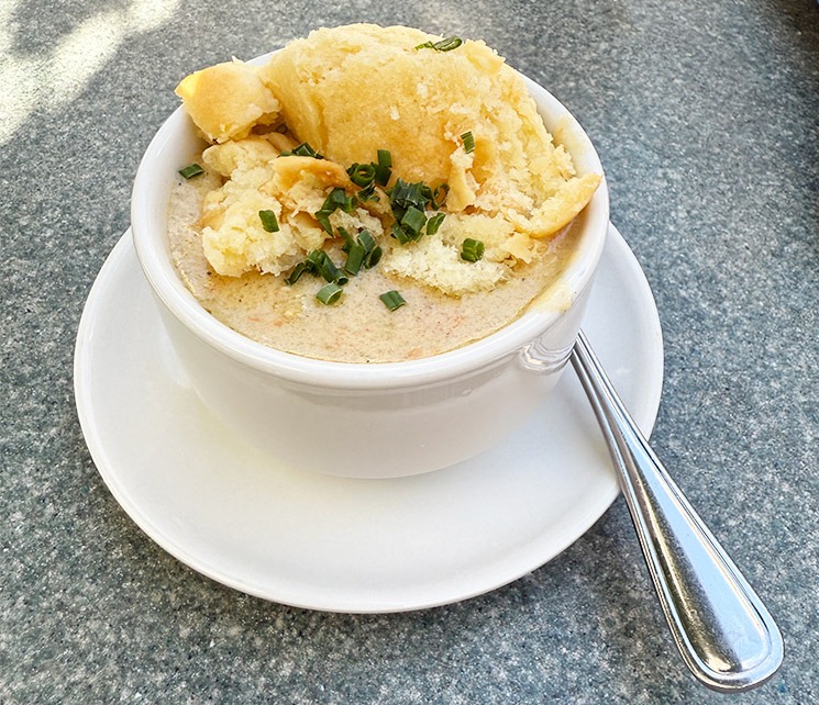 リバーベル・テラスの前菜スープ