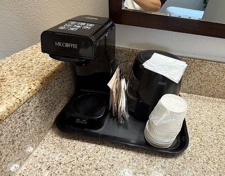 アルパイン インのポッド式コーヒーメーカー