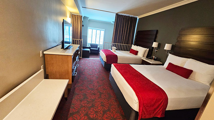 デザート パームズ ホテル ＆ スイーツのデラックススイート