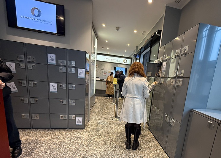 チケットオフィス内のロッカー