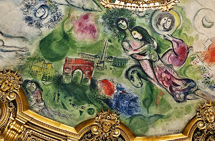 マルク・シャガールの天井画「夢の花束」の「ロメオとジュリエット」