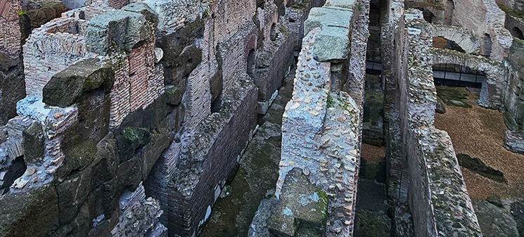 コロッセオ 地下通路の構造