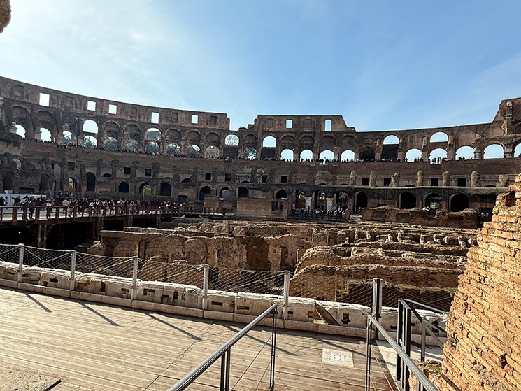コロッセオ 1階の見学エリア