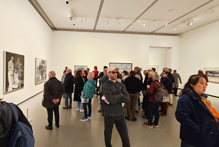 フォンダシオン・ルイヴィトン 地下1階 ゲルハルト・リヒター展の展示室の様子