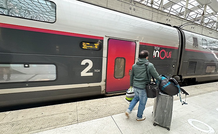 高速鉄道TGVの2等席車両